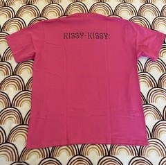 Supreme The Muppets Miss Piggy ‘Kissy Kissy’ Fuchsia Men’s Size XL
