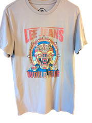 LEE JEANS WORLD TOUR Short Sleeve T-Shirt Vintage Design 100% Cotton Size S used