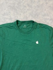 Apple Shirt Mens Small Green Logo Graphic Crew Neck Tee Tagless Technology