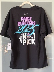 Nike Paige Bueckers 2025 WNBA #1 Draft Pick Men’s L Loose Fit Shirt IQ7571-010
