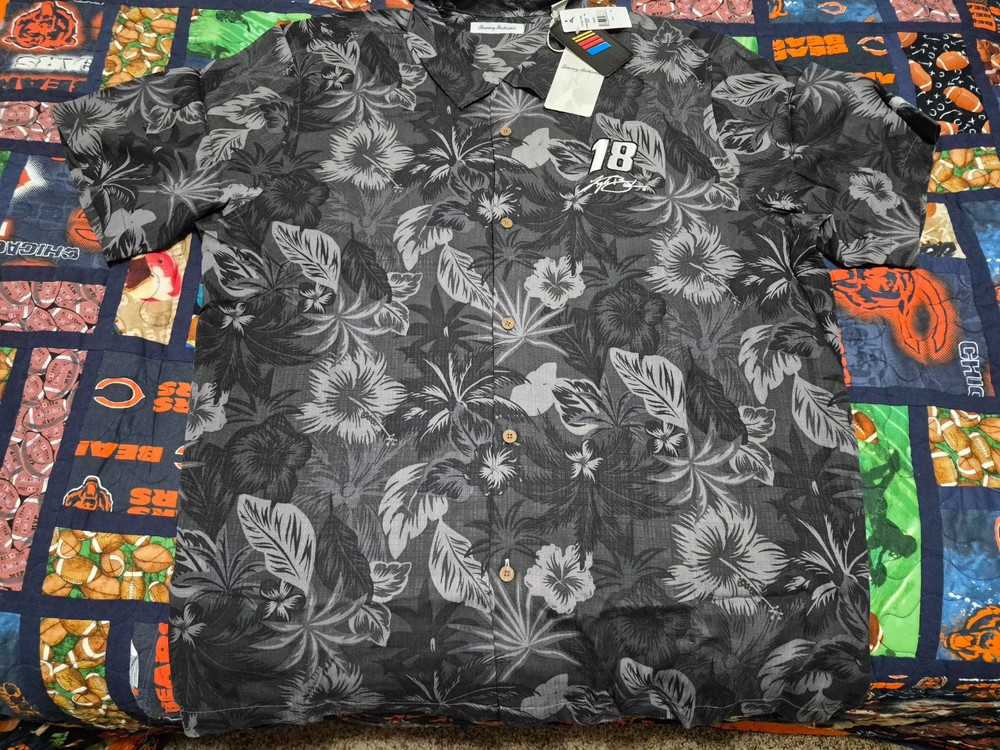 KYLE BUSCH TOMMY BAHAMA BUTTON UP DRESS SHIRT X-LARGE #18 KBM NEW W/TAGS
