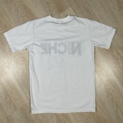 Niche Brand Tee White Raised Letter Print Men’s Size S