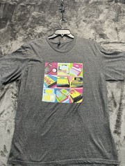 District Made Buzztime 30 Years Entertainment Graphic T Shirt Men’s XL Gray