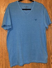 LOT OF 3 AMERICAN EAGLE MENS T-SHIRTS, 1 V-NECK & 2 CREW NECK SHIRTS SZ LARGE