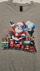 Gildan Christmas Santa Claus on Train Graphic T-Shirt Gray Men’s Size Medium