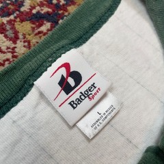 VTG 00s Badger Sport Green White Pinstripe Henley Baseball Jersey Shirt Size L