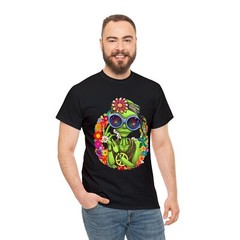 Beautiful Alien Swag Queen Men’s Cotton T-Shirt