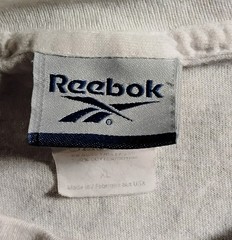 VINTAGE 90’s Reebok USA XL embroidery Logo CLASSIC T SHIRT