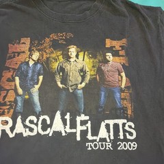 Rascal Flatts 2009 Still Feels Good Tour Concert T-Shirt Large