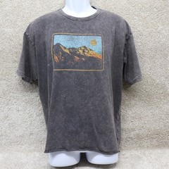 Old Navy Mens Large Graphic T Shirt Gray Mountain Cut Off Hem (see photo for fla