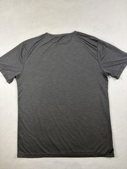 Vuori Shirt Men’s Size Medium Black Zephyr Tech Tee Gym Yoga Casual V191
