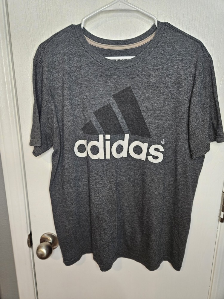 Adidas Shirt Mens Medium Gray Logo Spell Out Lightweight Casual Outdoors