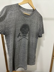 VTG Gradient Faded Worn Paper Thin Burnout Skull Audio Mixer Gray T-Shirt M