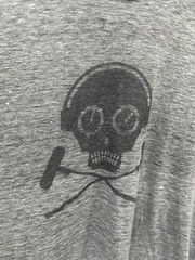VTG Gradient Faded Worn Paper Thin Burnout Skull Audio Mixer Gray T-Shirt M