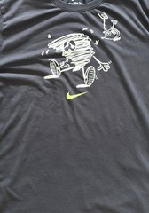Nike Dri-FIT Long Sleeve Graphic Tee Men’s XL Black Tornado Skeleton Running