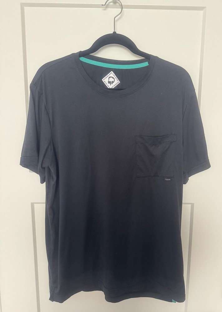 REI Co-op Outdoor Afro Shirt Mens Large Black Pocket Stretch Performance Tee