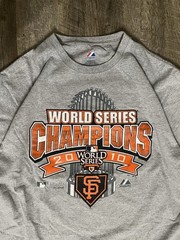 San Francisco Giants World Series Shirt Men’s XL Gray Majestic 2010 Y2K Vintage