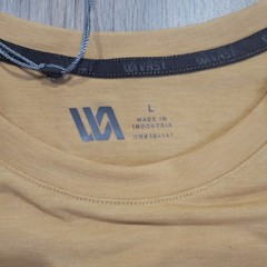 VRST Men’s Icon Tshirt. Palomino Gold Heather. Size Large