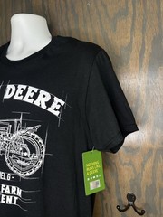 John Deere Shirt Mens Medium 1947 Model G Tractor Graphic Tee Farm Equipment