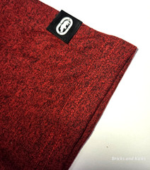 Ecko Unltd Men’s V-Neck Vertical Logo Red Marled T-Shirt Sizes S, M, L, XL NWT