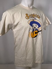 Suavecito Muneco Mariachi Beige T-Shirt Youth LARGE