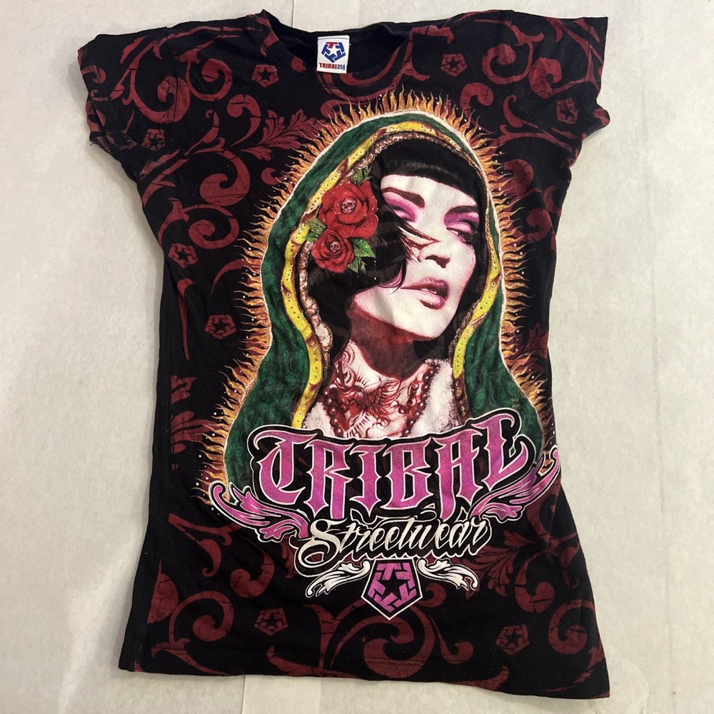 Tribal Streetwear T-shirt…. Size Small? See Photos.