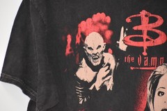 Buffy the Vampire Slayer Shirt Size Medium Official Ripple Junction RARE OOP TV