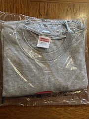 Supreme The Grinch T Shirt Size Large (Gray) 100% Authentic