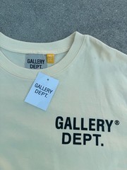 Gallery Dept. Souvenir Logo Print T-Shirt in Cream/Orange