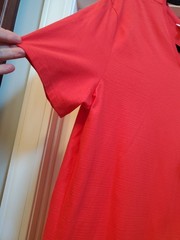 Calvin Klein V-neck TShirt~Sz Large~Men’s~Texture Silk-Like~Red~NEW