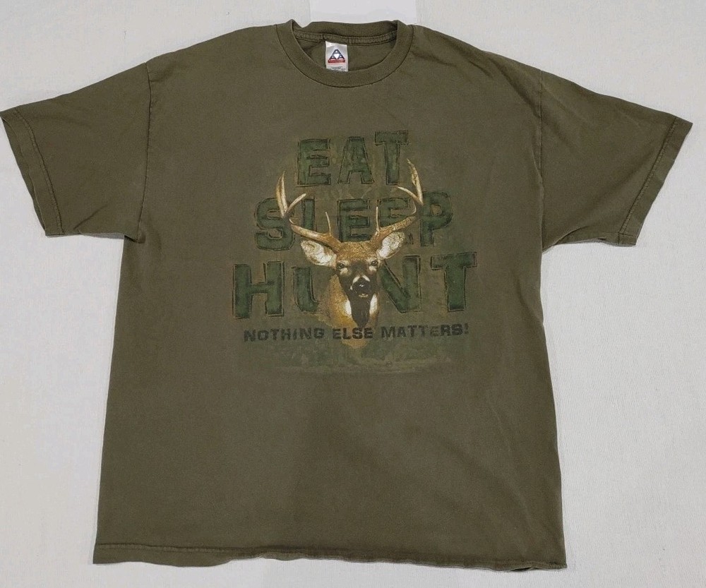 Eat Sleep Hunt Short Sleeve Green Tshirt Hunting Deer Nature Adult Size XL