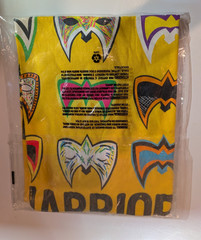 Sealed 2015 Ultimate Warrior WWE Multi-Mask Graphic T-Shirt – Yellow Men’s Large