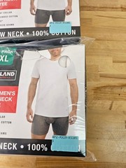XL / X-LARGE WHITE – 6 PACK Kirkland Signature Men’s Cotton Crew Neck T-Shirts