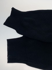 NOT CONVENTIONAL Girl with a Pearl Earring Knit Sweater (Thick) BLK