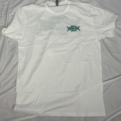 Bubble Gum Surf Wax Foam Logo Size Large New without Tags Surf T-Shirt