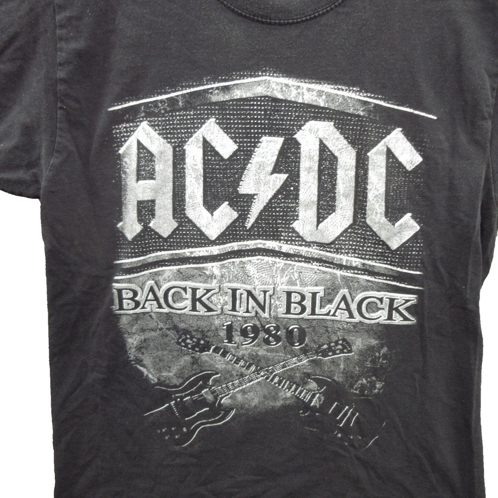 AC/DC Mens Shirt Medium 100% Cotton Short Back In Black Concert 1980 Reprint