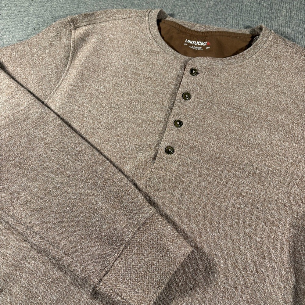 UNTUCKit Urey Henley Mens Large Tan Long Sleeve Heathered Knit Shirt 40983