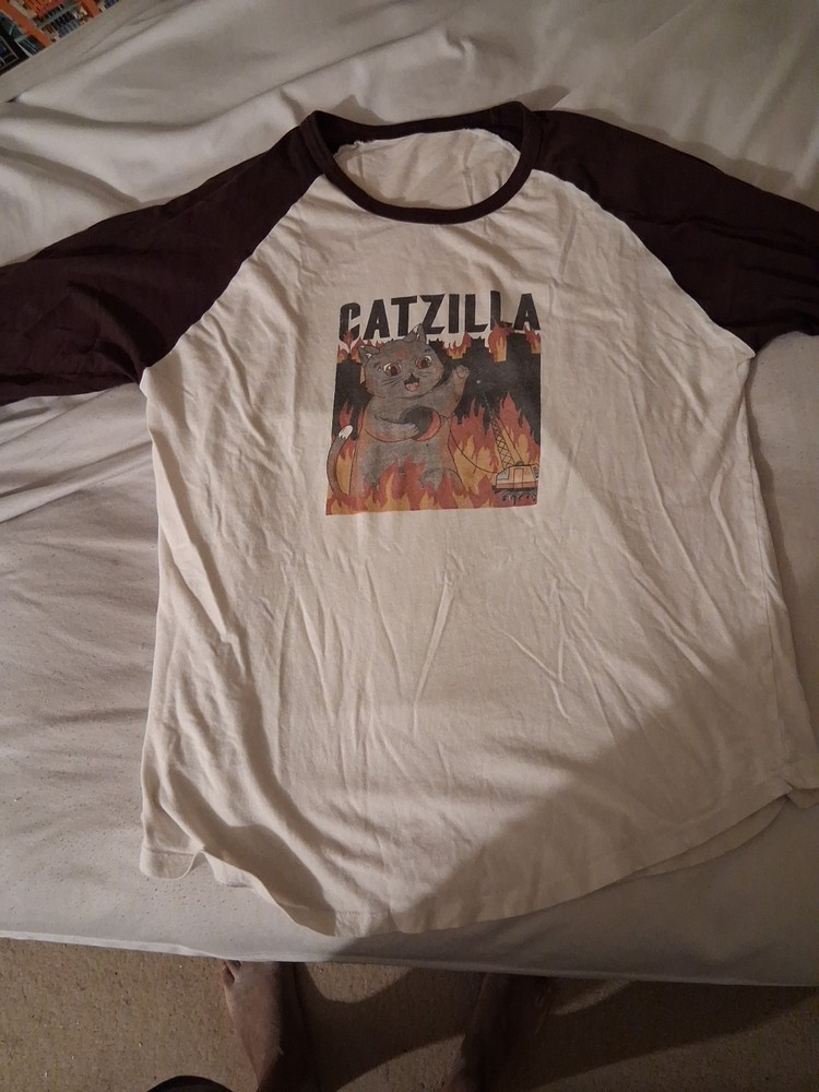 Catzilla Tshirt | Catzilla Shirt | Catzilla T-shirt | Funny Black Cat Large