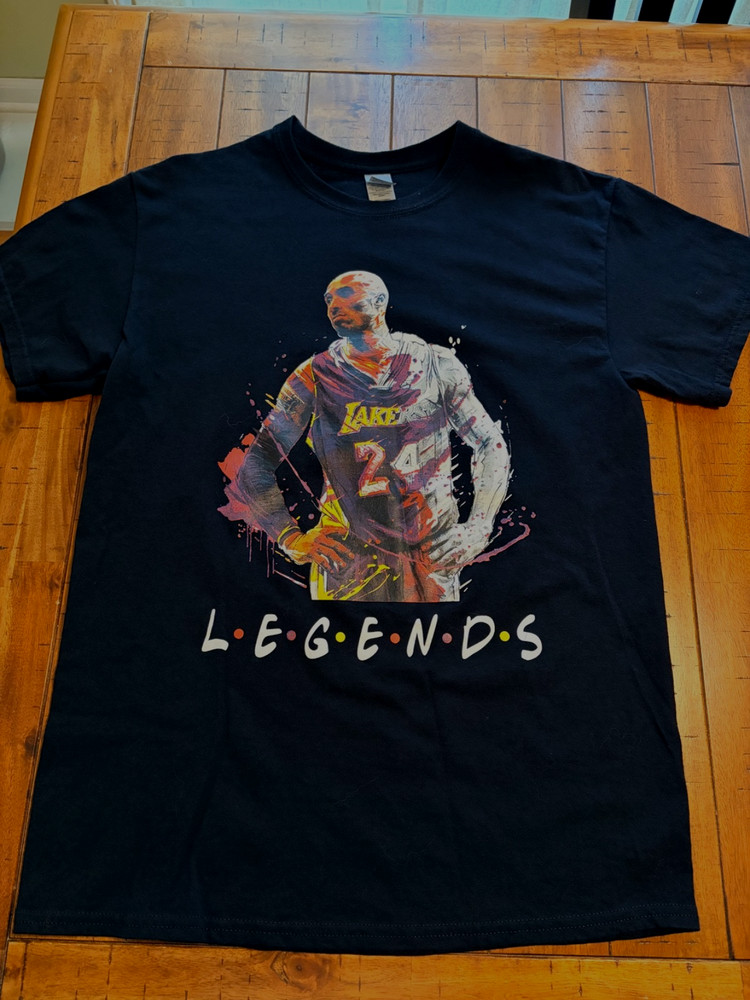 HARDLY WORN Men’s Medium Kobe Bryant LA Lakers Black SL T-Shirt