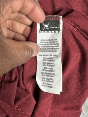 men’s oakley t shirt Medium Burgandy Maroon Made for Buckle