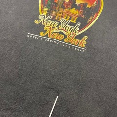 Vintage 90s New York New York Hotel Casino T Shirt XL Las Vegas Skyline USA Tag