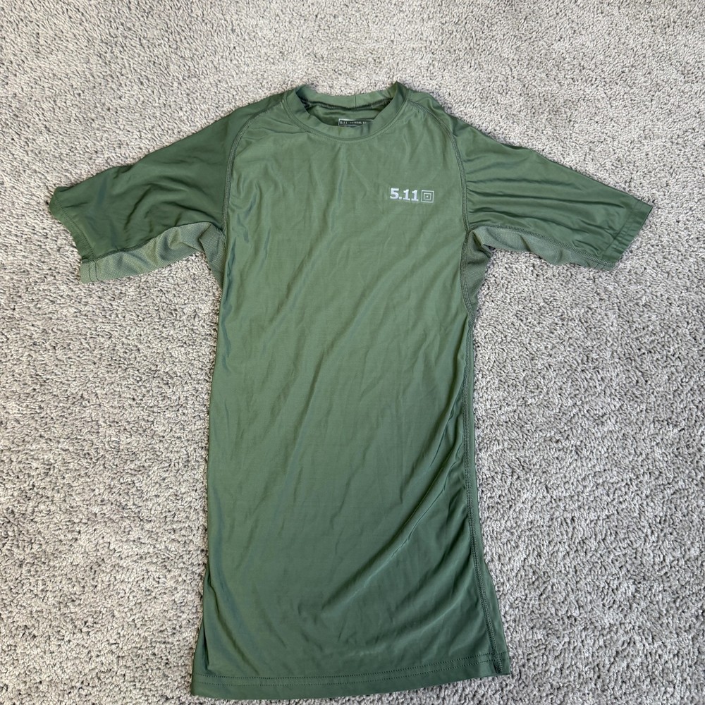 5.11 Tactical Shirt Mens M Green Base Layer Athletic Crewneck Polyester Spandex