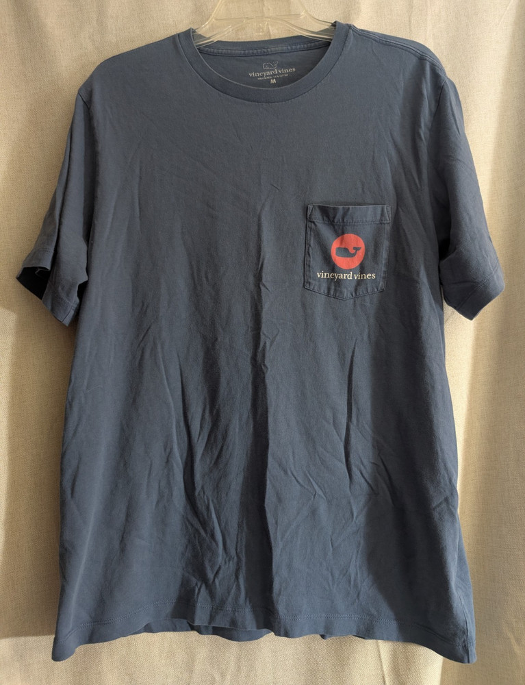 Vineyard Vines Men’s Blue Short Sleeve Crew Neck Whale Fish Pocket Tee Size M