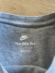 Nike The Nike Tee Lot of 2 Men’s S Short Sleeve Crew Neck Logo Graphic Tee