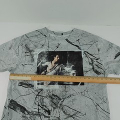 Sheshe’s Graphic Print T-Shirt Gray Marble Design Streetwear Fashion Mens Small