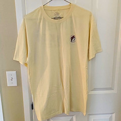 Buc-ee’s Men’s XL Beige Short Sleeve Crew Neck Graphic Logo Brisket T-Shirt