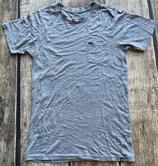 HURLEY PREMIUM T-SHIRT LOT MULTICOLOR 3 PIECES MENS SIZE SMALL EXCELLENT