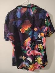 T Shirt Button Up
