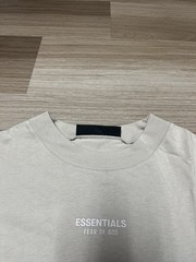 Fear of God Essentials SS22 Light Oatmeal Oversize T-Shirt FOG Men SZ Medium