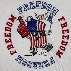 Under Armour HeatGear Mens XL T-Shirt White Freedom Celebrate Graphic